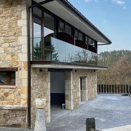 Akei - Basque Landsted *